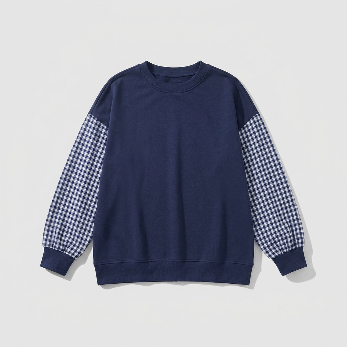 Women patchwork plaid crew neck top relaxed fit in navy blue