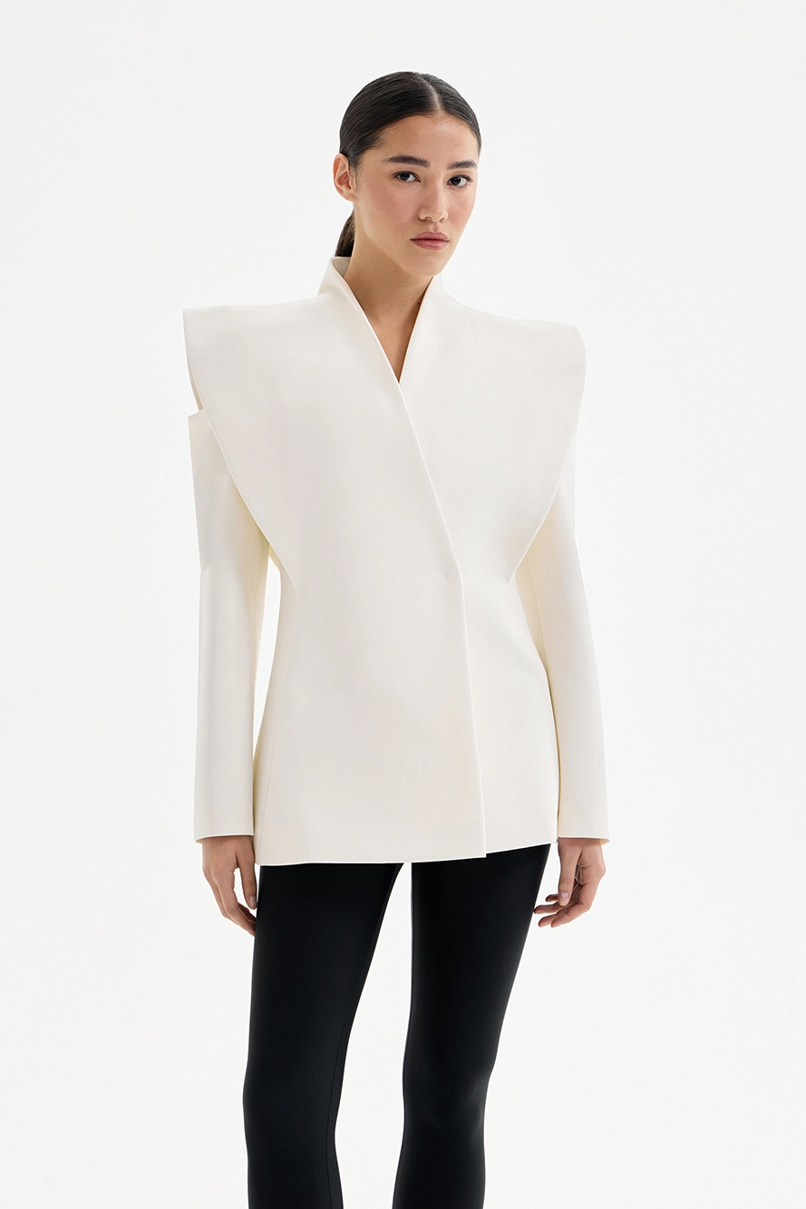 Women's Blazer | White, Structured Shoulders, Fitted Cut