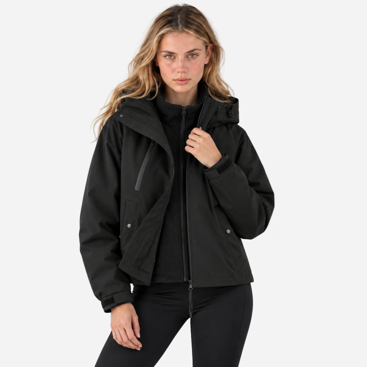 Women waterproof jacket hooded cropped with adjustable cuffs and zip closure
