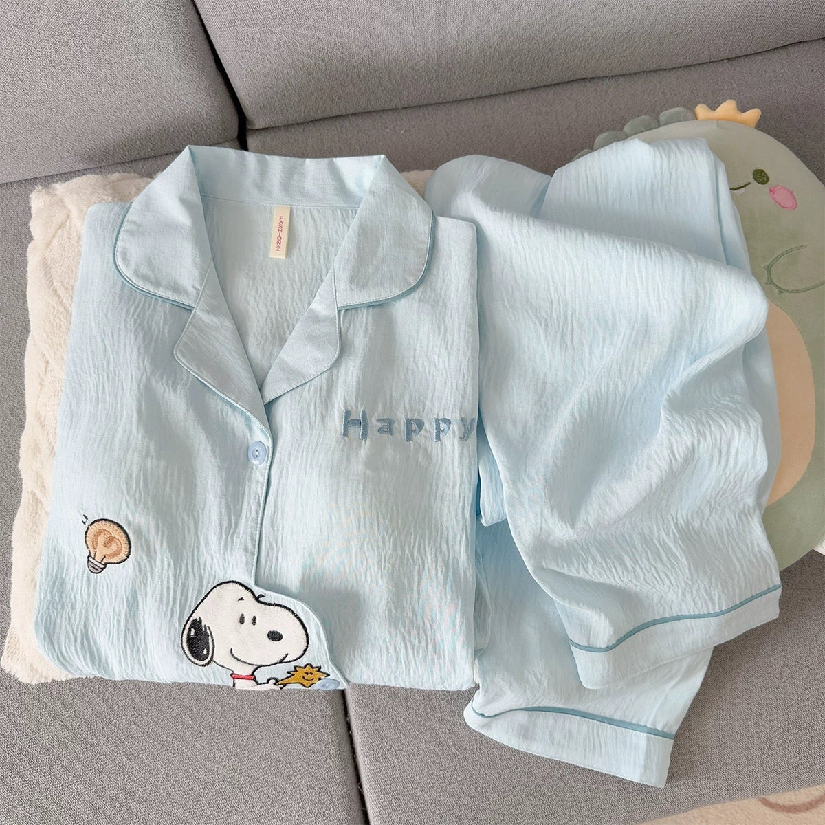 Women 2 piece padded nightsuit set with Snoopy print in light blue