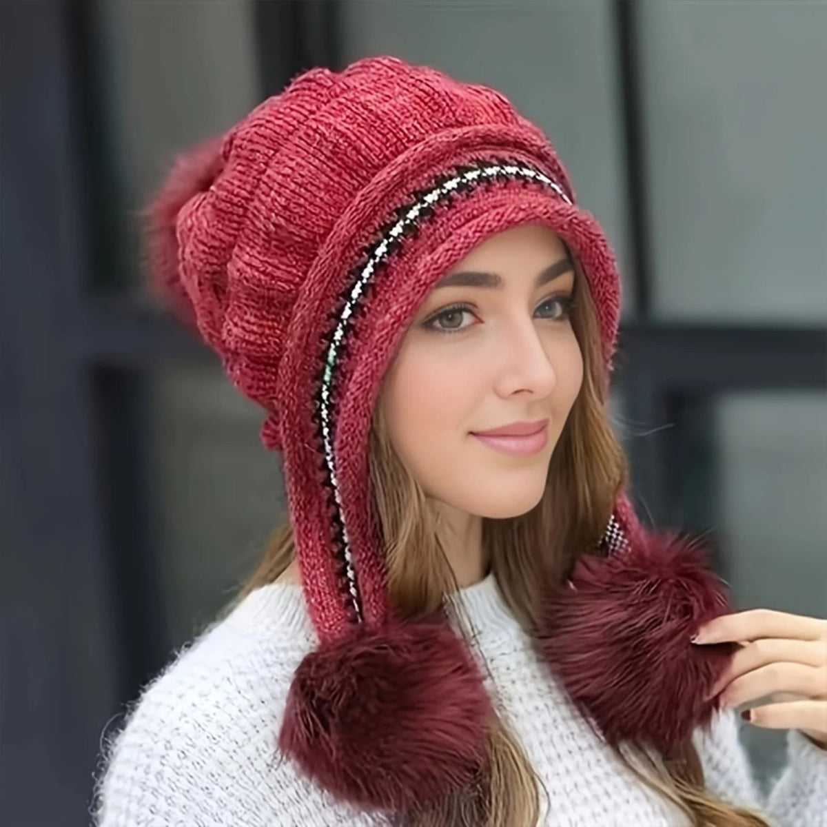 Women's Beanie Hat | Fleece Lined, Knit Design | Winter Pom Pom Style