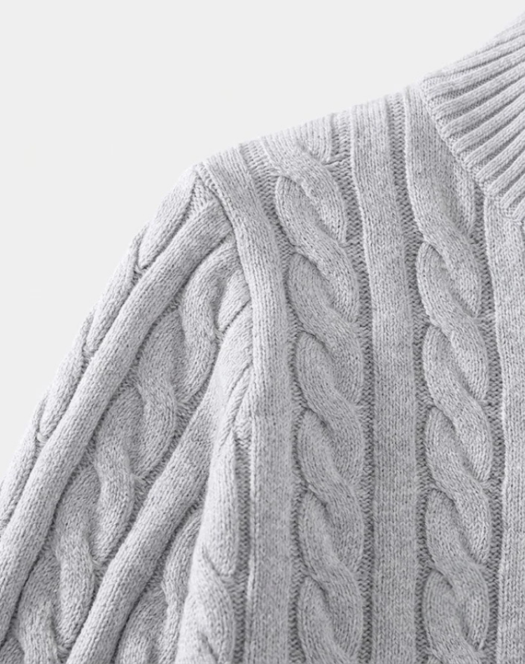 Men cable knit half zip sweater mock neck in classic textured pattern