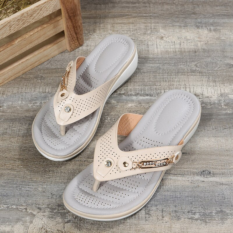 Lune London softly padded orthopedic sandals