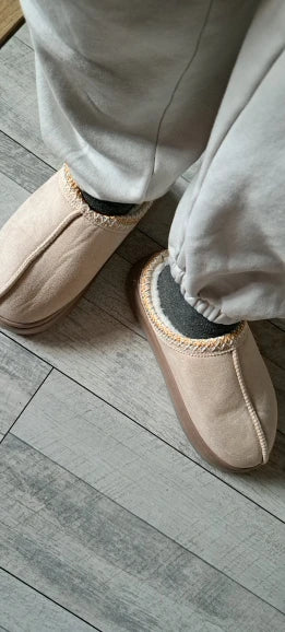 Women plush slipper boots flat anti-slip warm indoor winter