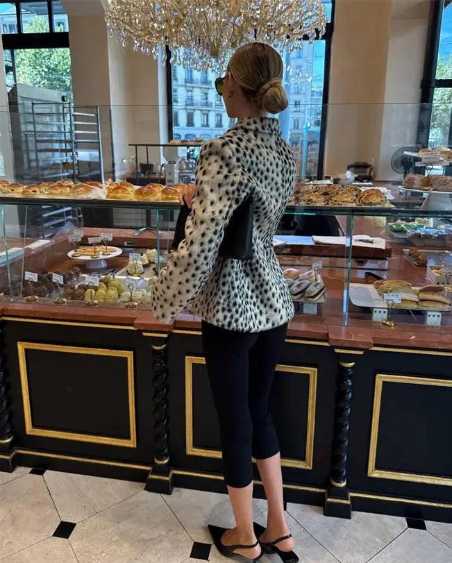 Womens leopard print coat with long sleeves and single breasted winter style