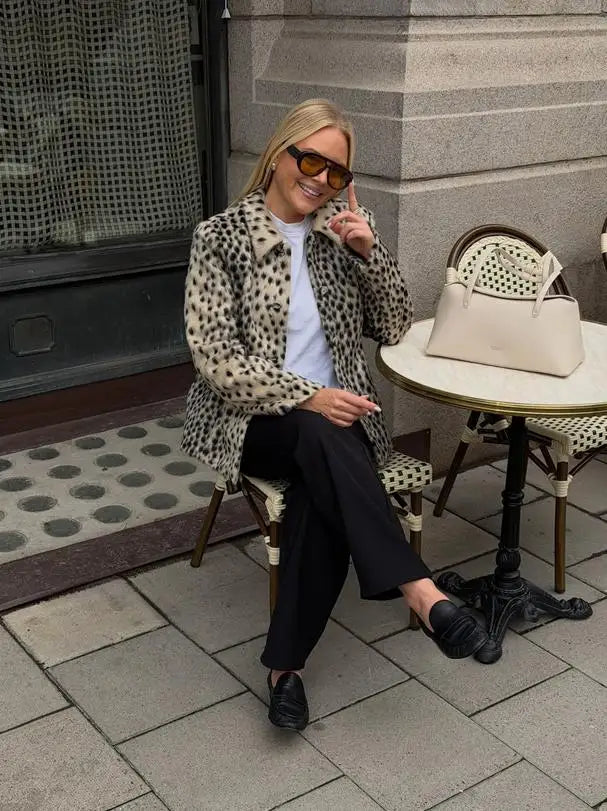 Womens leopard print coat with long sleeves and single breasted winter style
