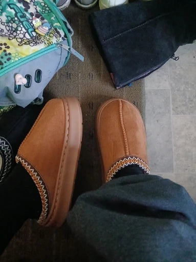 Women plush slipper boots flat anti-slip warm indoor winter