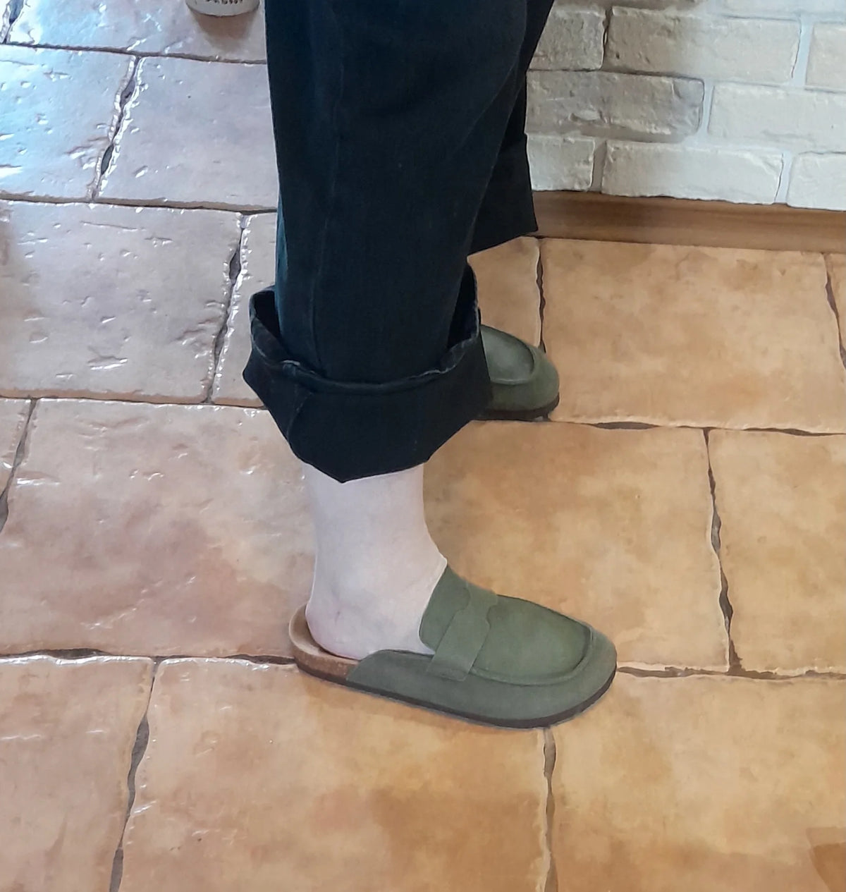 Diabetic Slippers Women | Suede Cork Clogs with Arch Support Non Slip