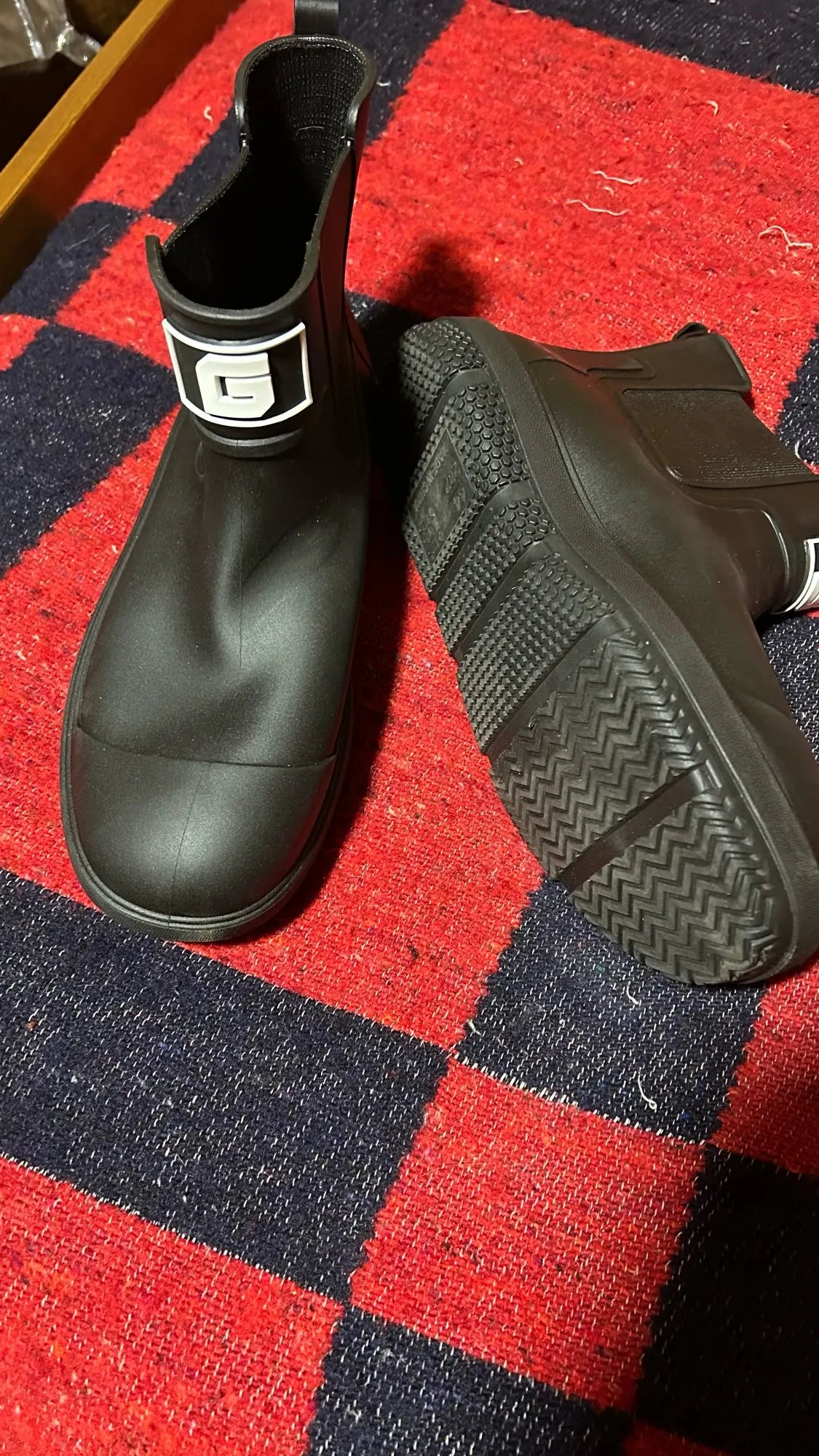 Men ankle rain boots slip on waterproof wellies non-slip outsole