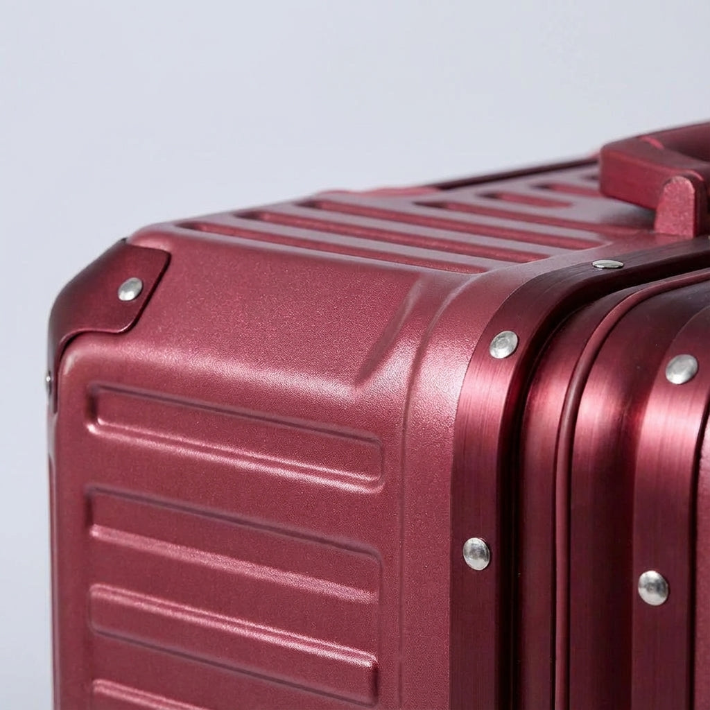 Aluminum Frame Travel Suitcase | TSA Lock, 360° Wheels | Hard Travel Luggage