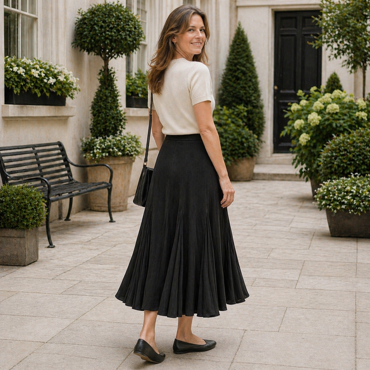 Women's Maxi Skirt | Flowing, Pleats | Black