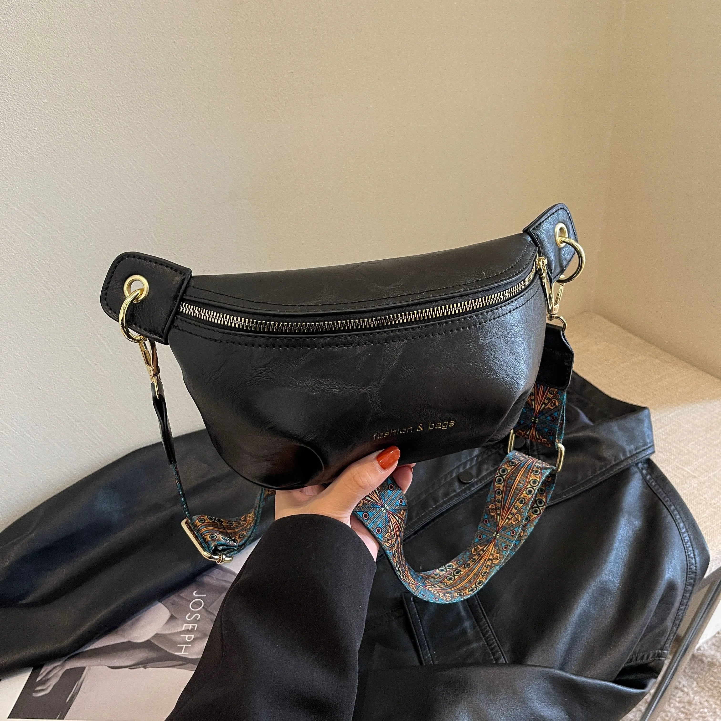 Women's Leather Fanny Pack | Adjustable Strap, Zipped Compartments