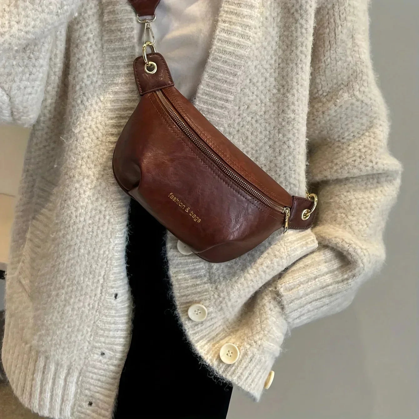 Women's Leather Fanny Pack | Adjustable Strap, Zipped Compartments