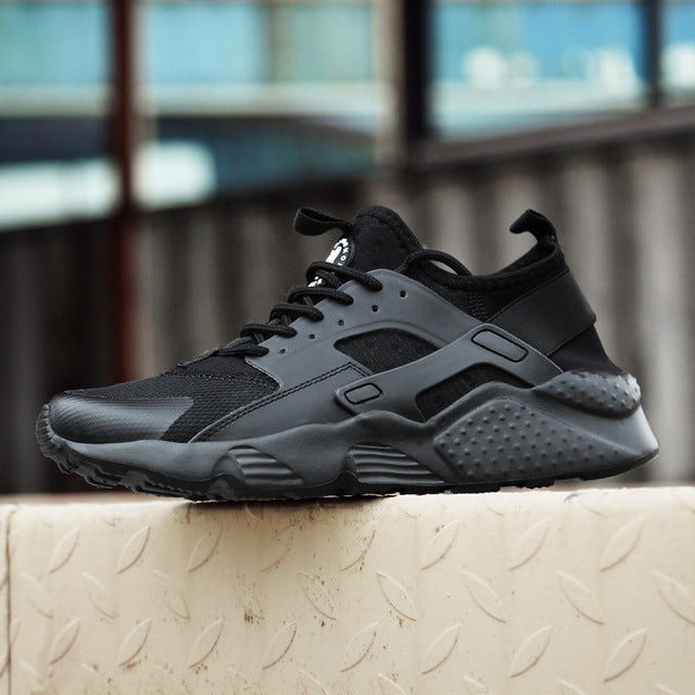 Women's breathable mesh huarache sneakers with lightweight comfort