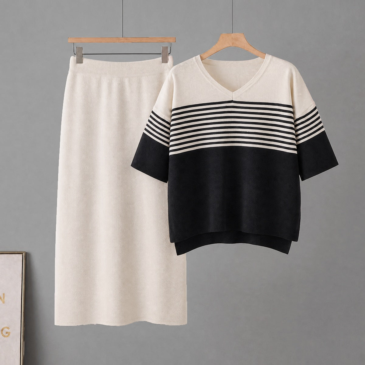 Women's T-Shirt Skirt Set | Striped Short Sleeve V-Neck | Summer Two-Piece
