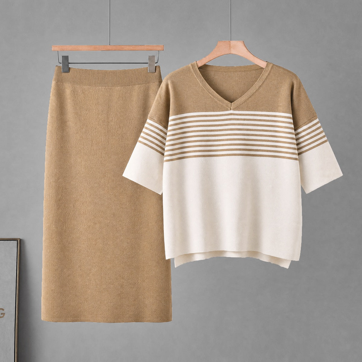 Women's T-Shirt Skirt Set | Striped Short Sleeve V-Neck | Summer Two-Piece