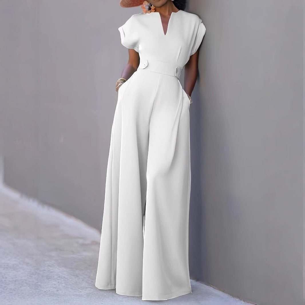 Ladies elegant jumpsuit with wide legs and practical pockets