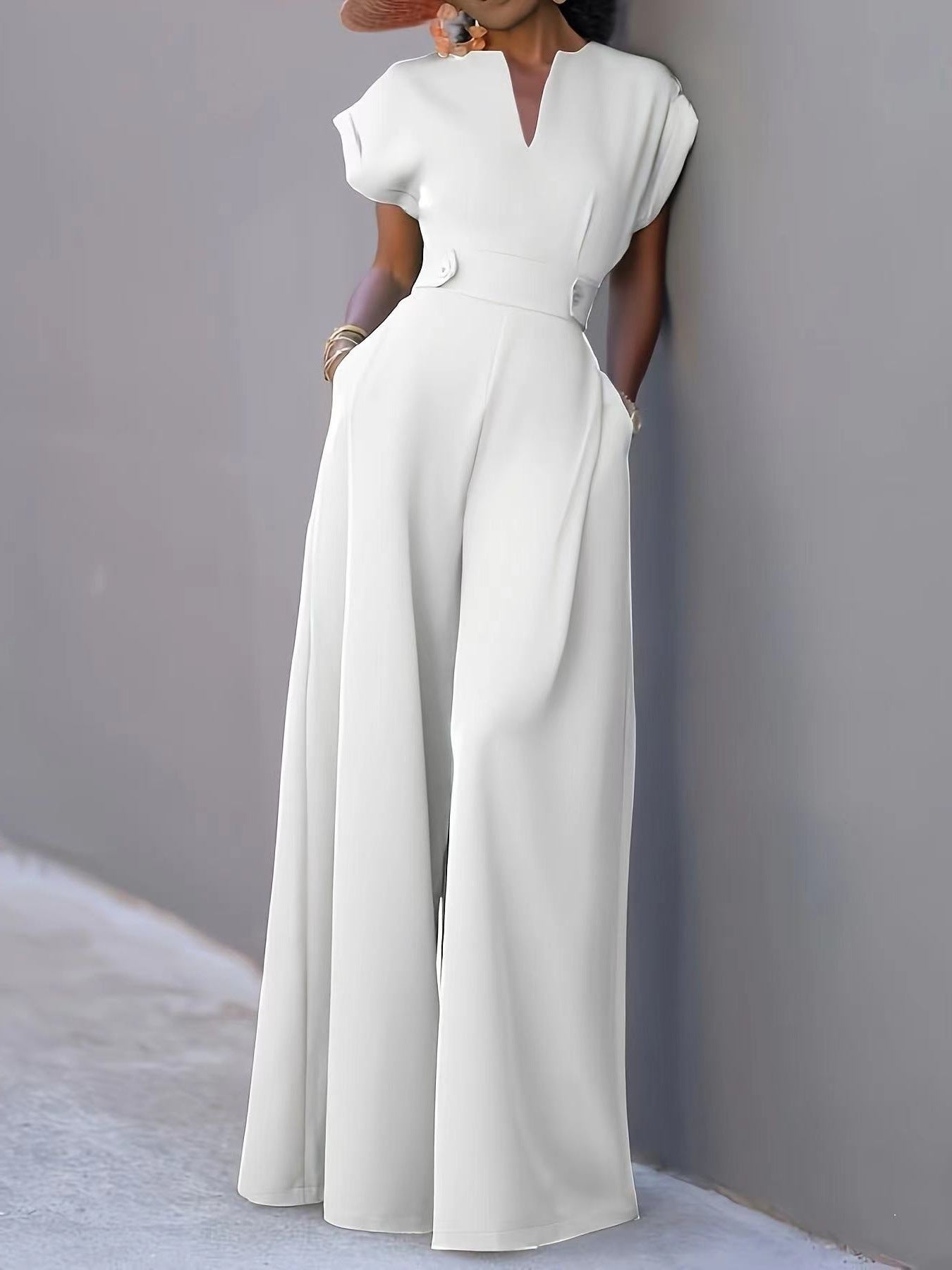 Ladies elegant jumpsuit with wide legs and practical pockets