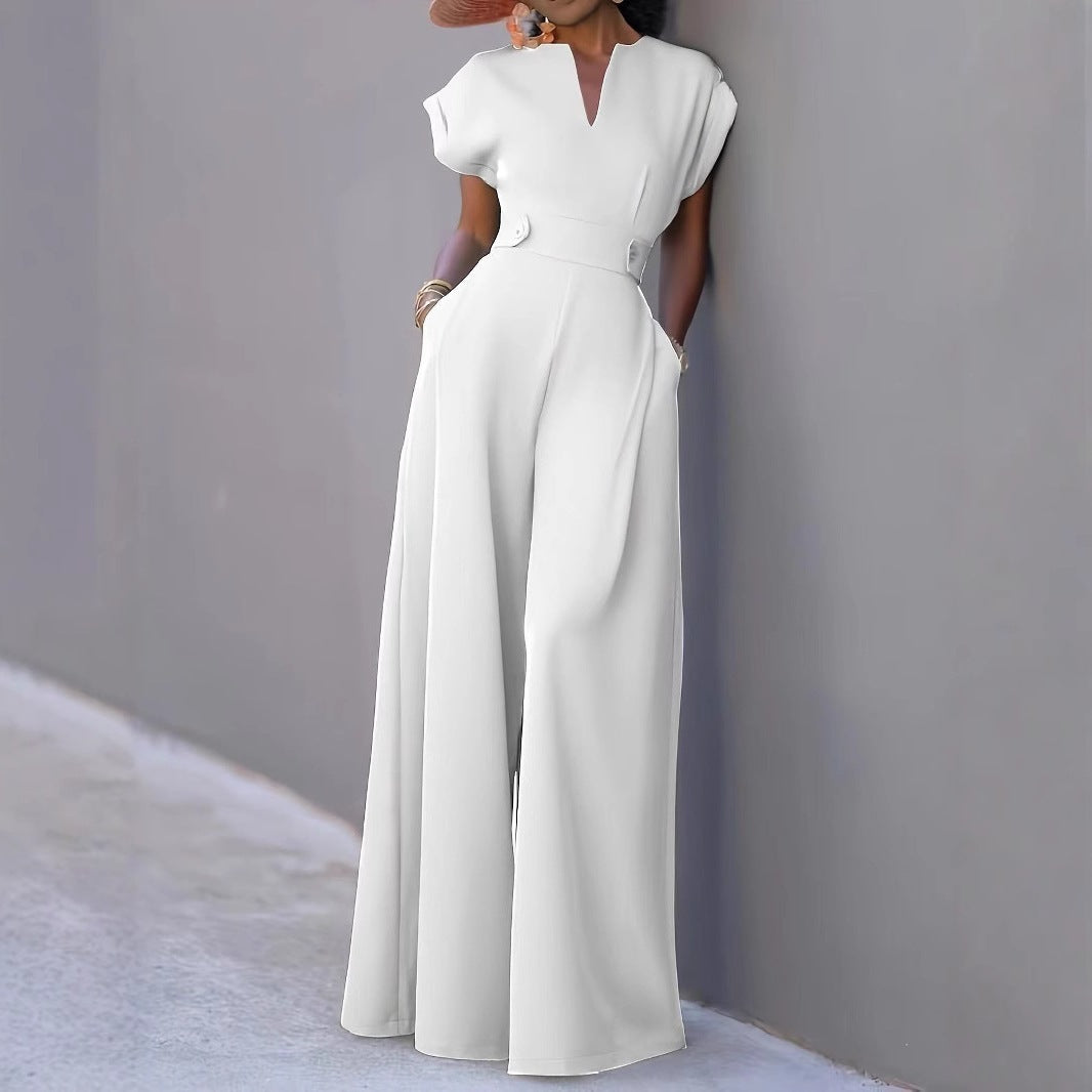 Ladies elegant jumpsuit with wide legs and practical pockets
