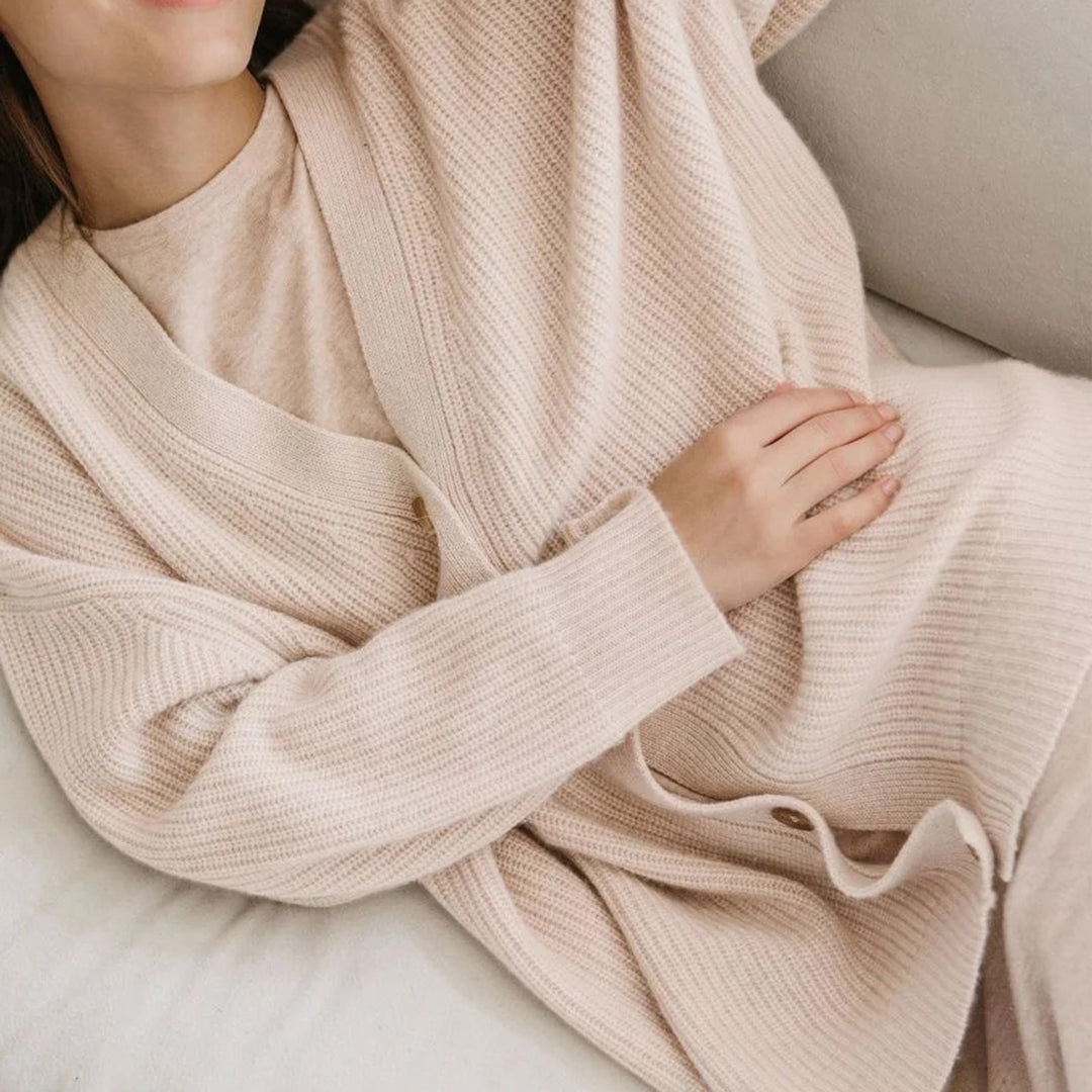 Women cashmere oversized cardigan relaxed fit minimalist style