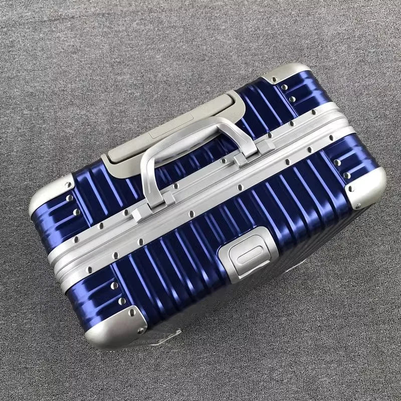 Aluminum-magnesium travel suitcase | Hard shell, TSA lock | 360° wheels