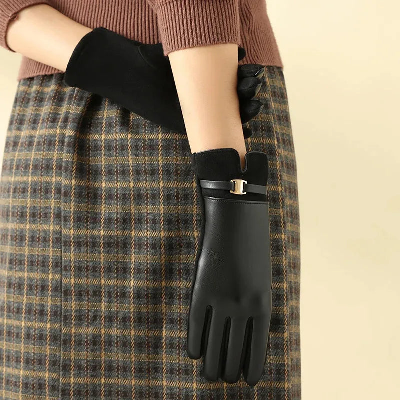 Women winter windproof touchscreen gloves thermal warm in black and beige