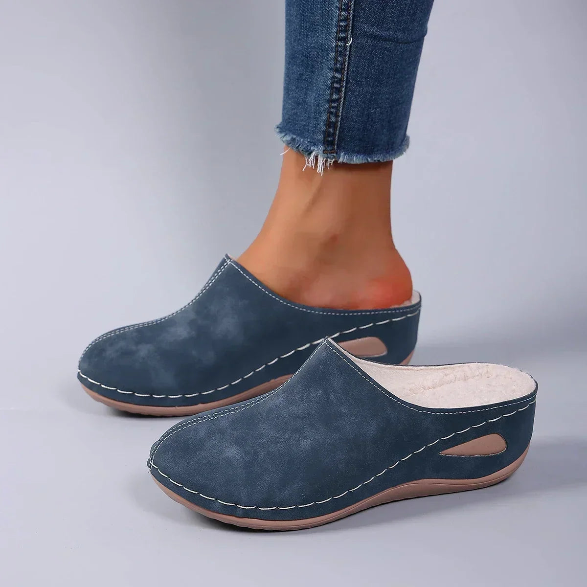 Orthopaedic Slippers | Womens Plush Lined, Slip On | Arch Support, Comfort
