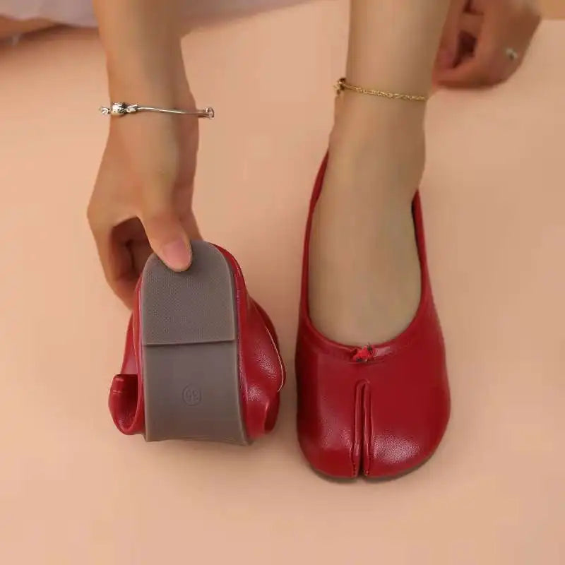 Women's Tabi Ballet Flats | Split Toe, Soft Leather, Slip-On