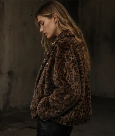 Womens leopard print jacket with pearl lapel, casual short winter style