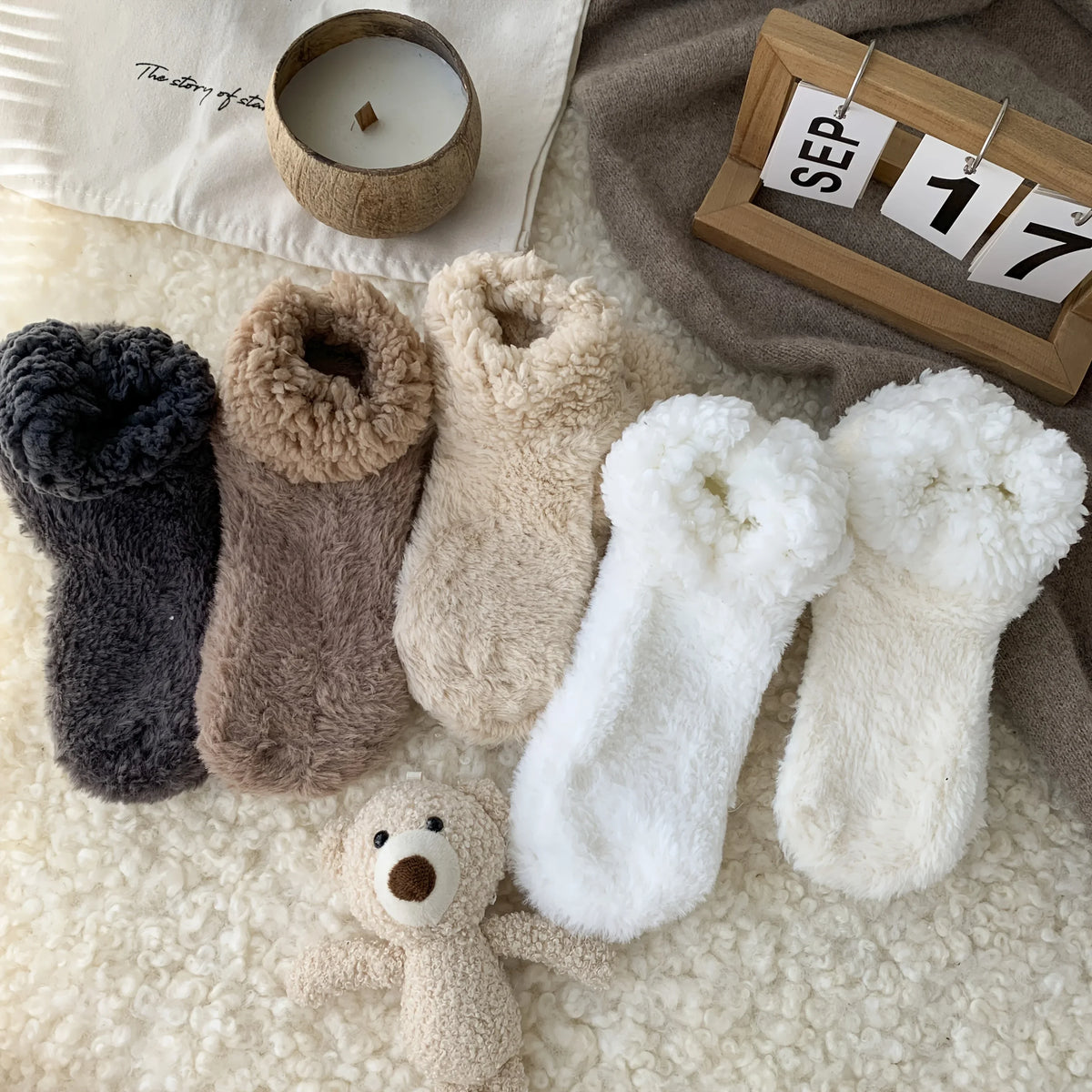 Teddy slipper socks for women thick plush lamb velvet, warm winter