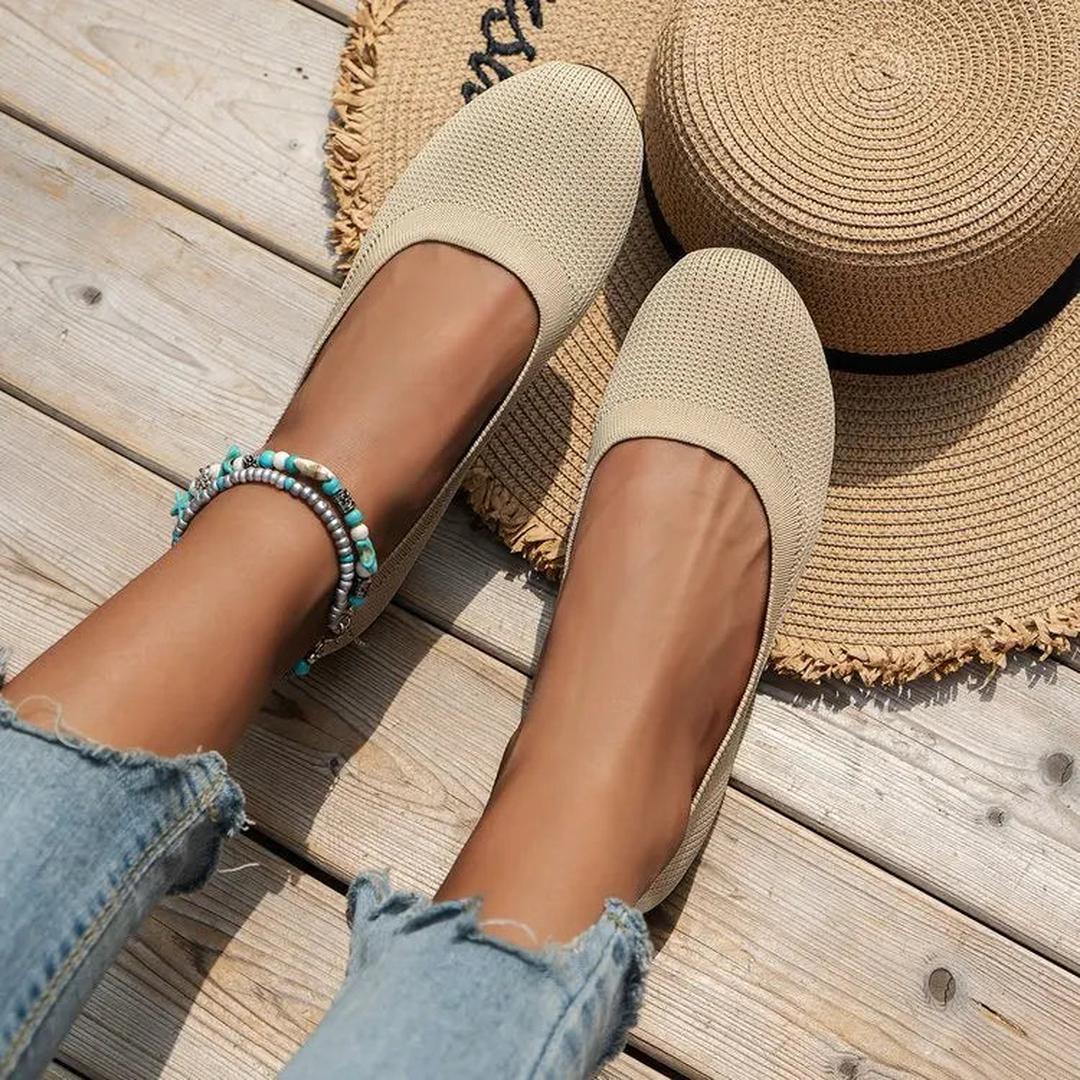 Ballerina Flats | Elastic Upper, Round Toe | Comfortable Slip-On