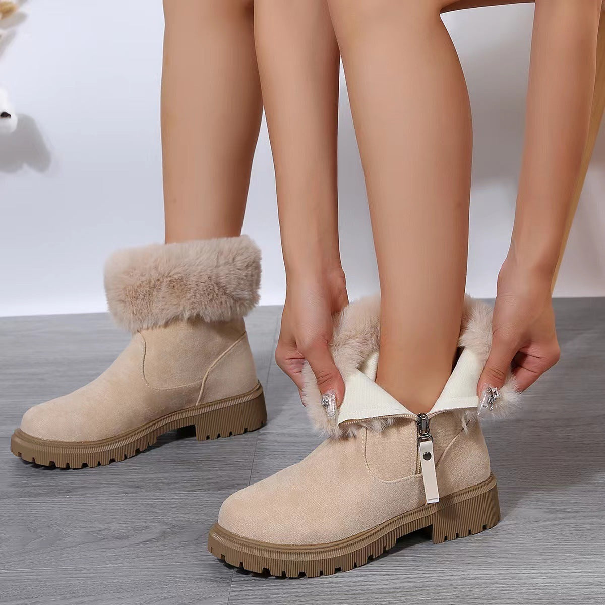 Women fleece lined ankle winter boots with anti-slip sole
