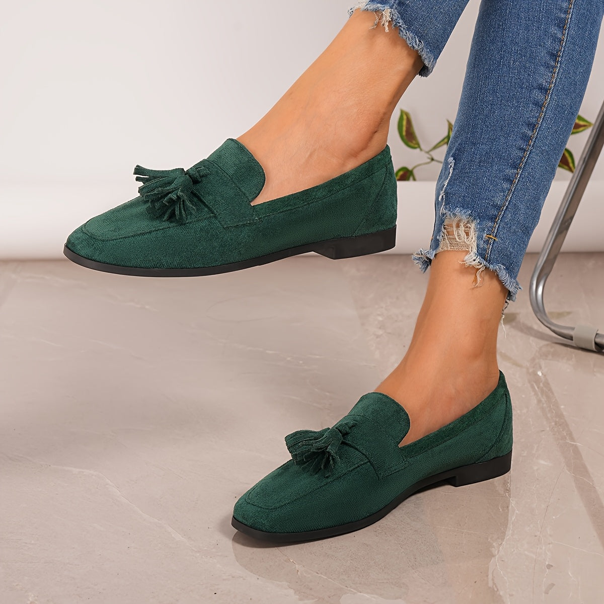 Women supportive walking shoes cushioned wide fit in navy blue and green