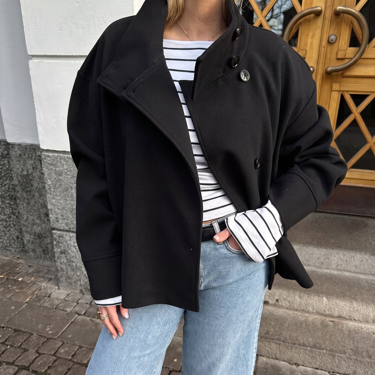 Women oversized stand collar jacket button front cropped hip length