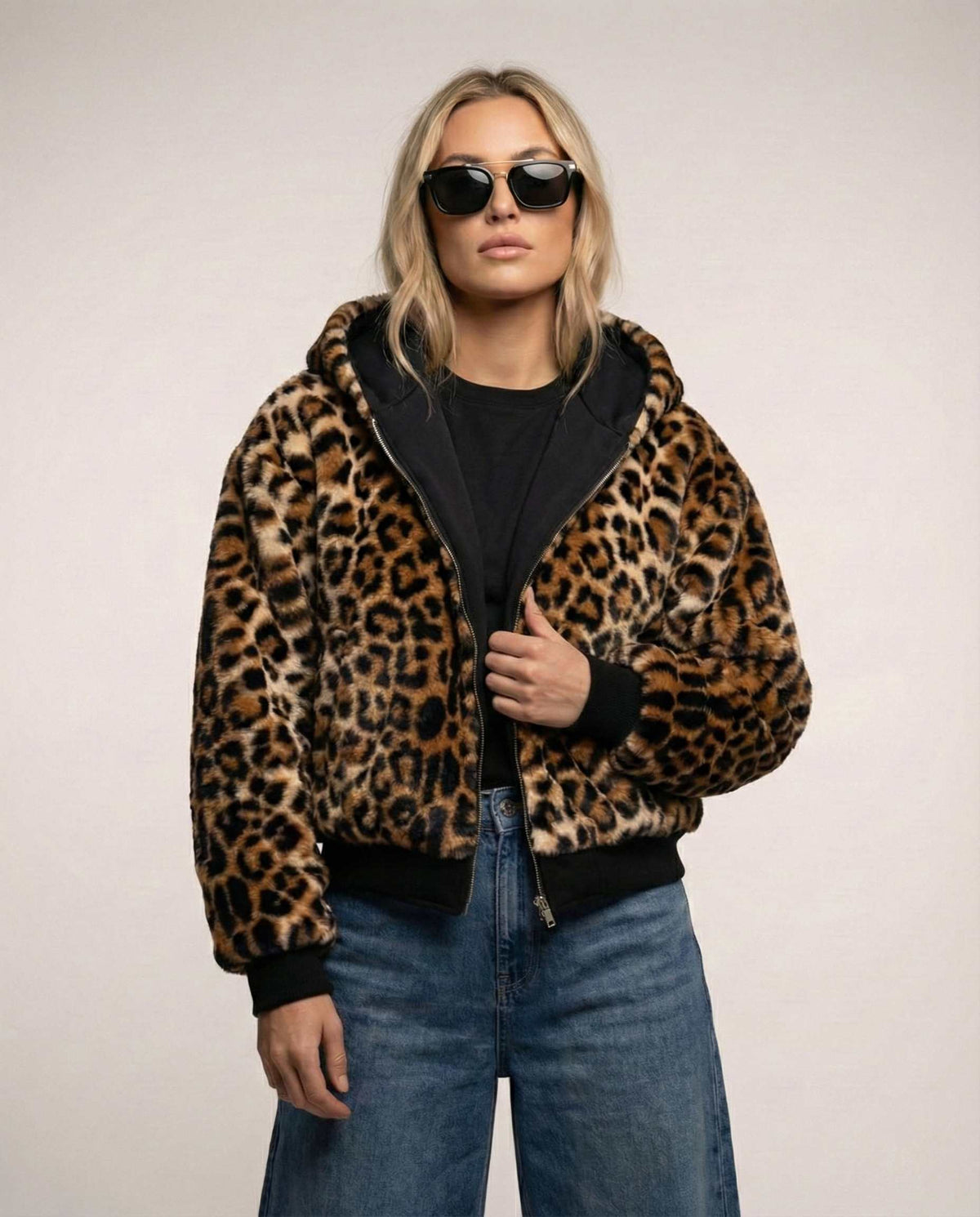 Womens leopard print bomber jacket with hood, black sporty style
