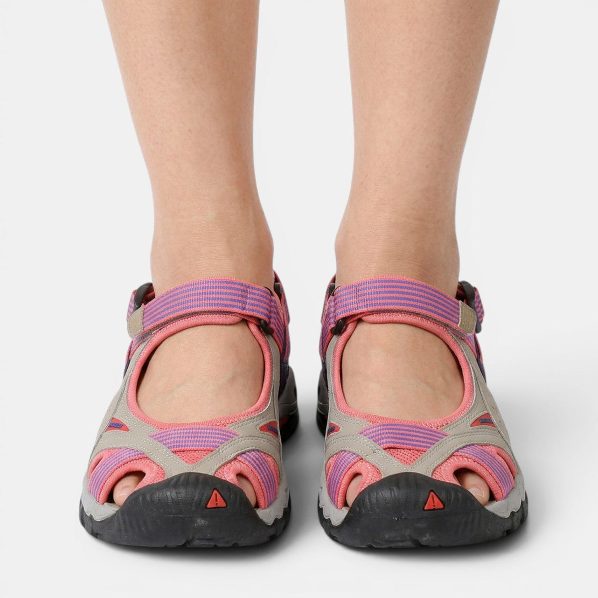 Women flat sandals closed toe non slip lightweight design