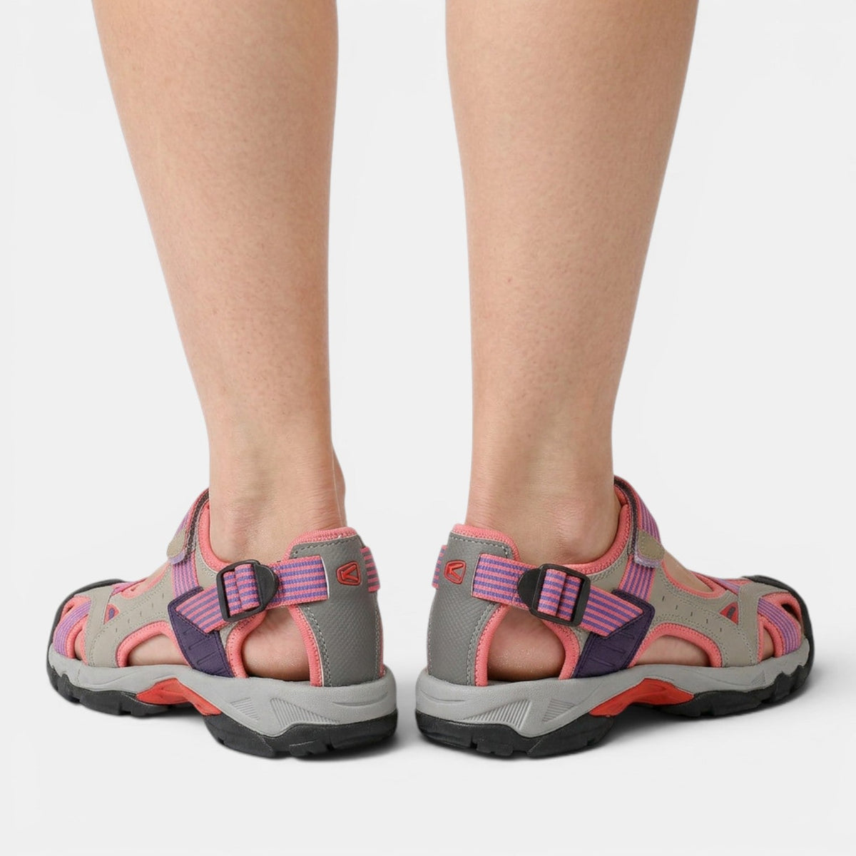 Women flat sandals closed toe non slip lightweight design