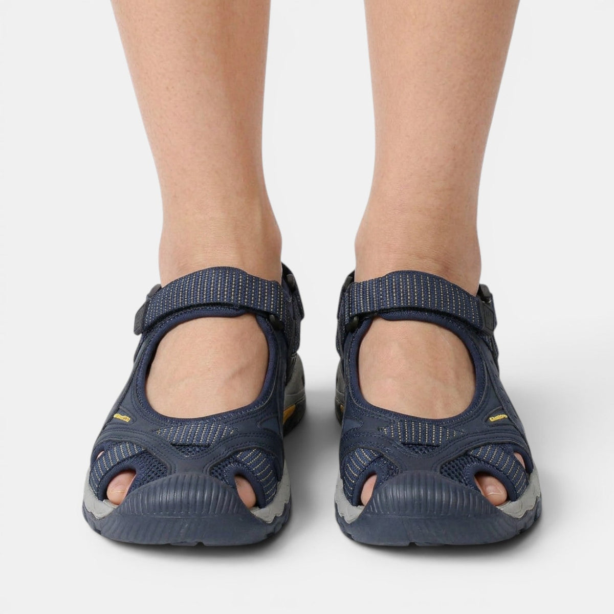 Women flat sandals closed toe non slip lightweight design
