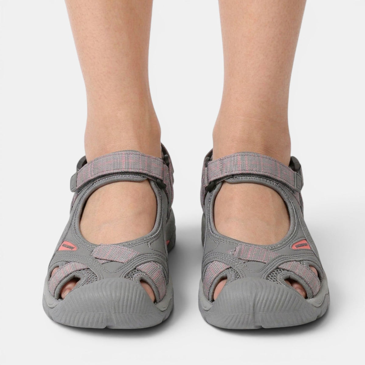 Women flat sandals closed toe non slip lightweight design