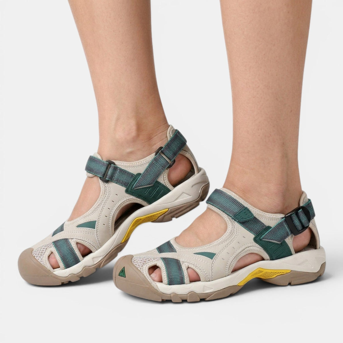 Women flat sandals closed toe non slip lightweight design