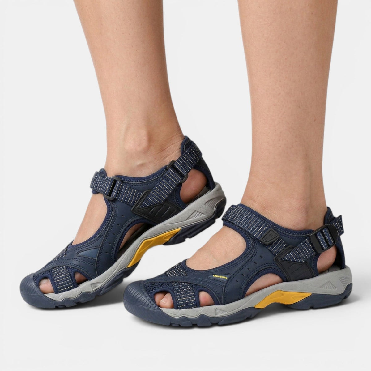 Women flat sandals closed toe non slip lightweight design