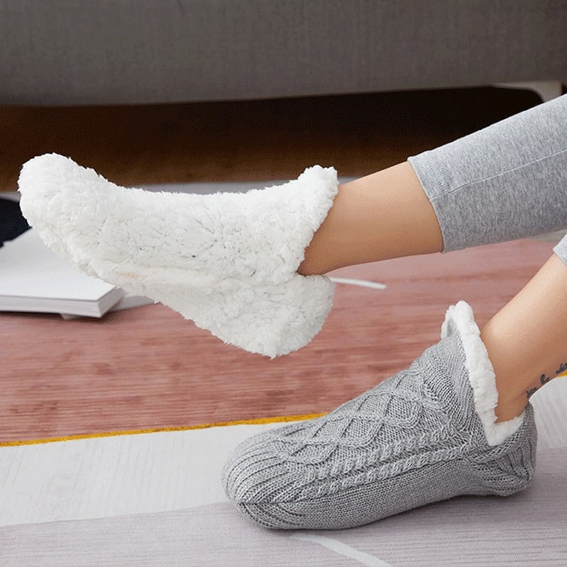 Teddy slipper socks with non slip sole and soft winter warm lining