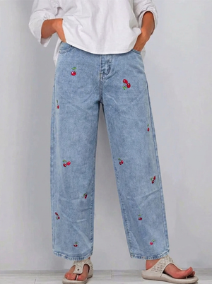 Women Denim Jeans with Pockets Regular Fit
