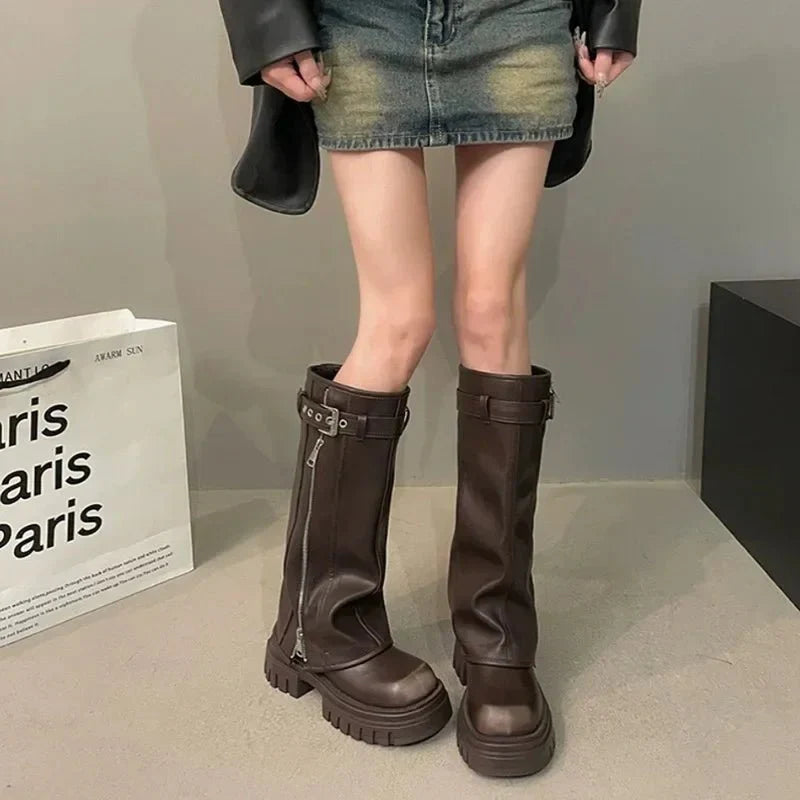 Lune Knee-High Platform Boots - Stylish - Chunky Heel