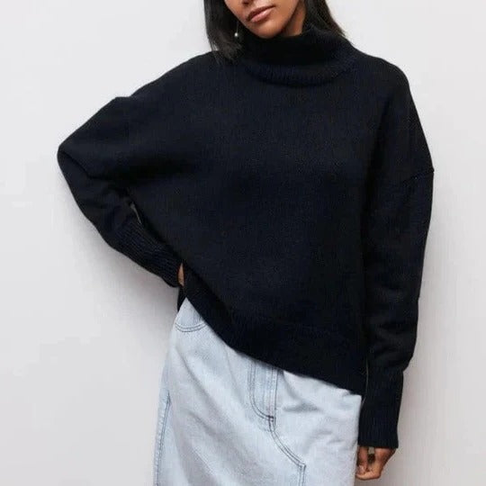 Oversized turtleneck sweater with ribbed cuffs and high collar