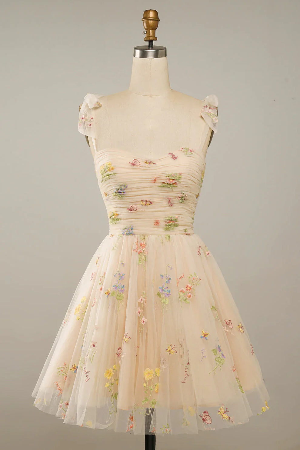 Prom Dress | Tulle, Floral Embroidery | Elegant Formal Wear