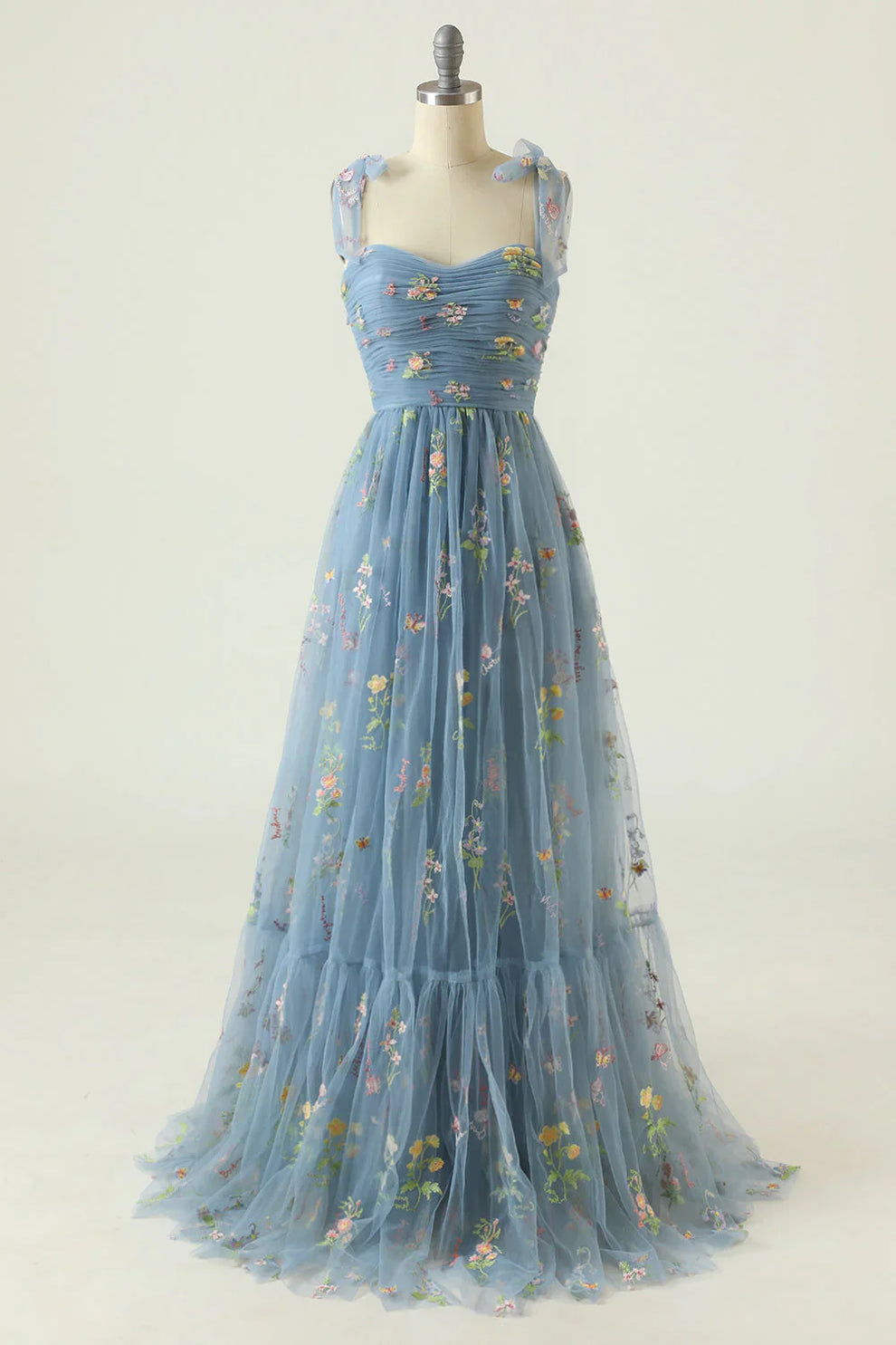 Prom Dress | Tulle, Floral Embroidery | Elegant Formal Wear