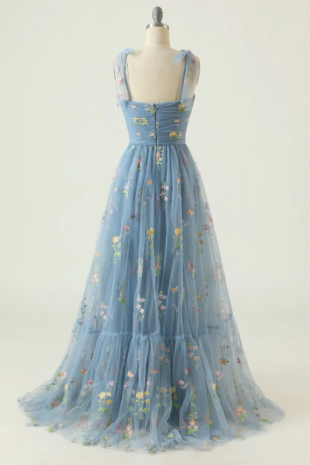 Prom Dress | Tulle, Floral Embroidery | Elegant Formal Wear