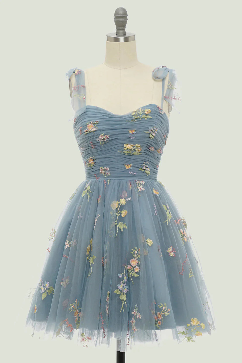 Prom Dress | Tulle, Floral Embroidery | Elegant Formal Wear
