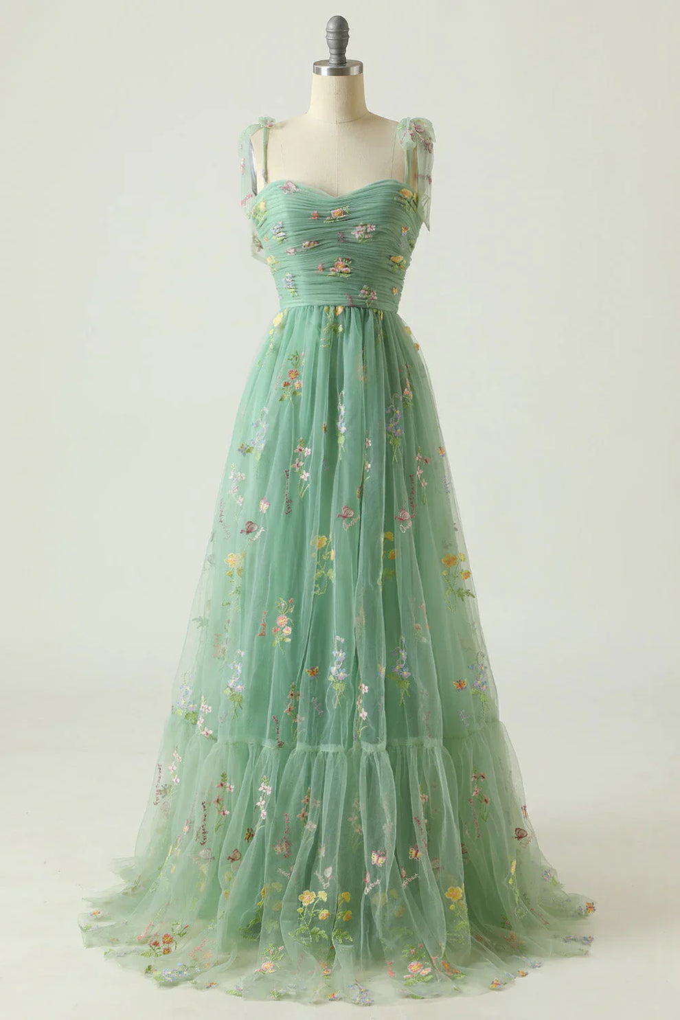 Prom Dress | Tulle, Floral Embroidery | Elegant Formal Wear